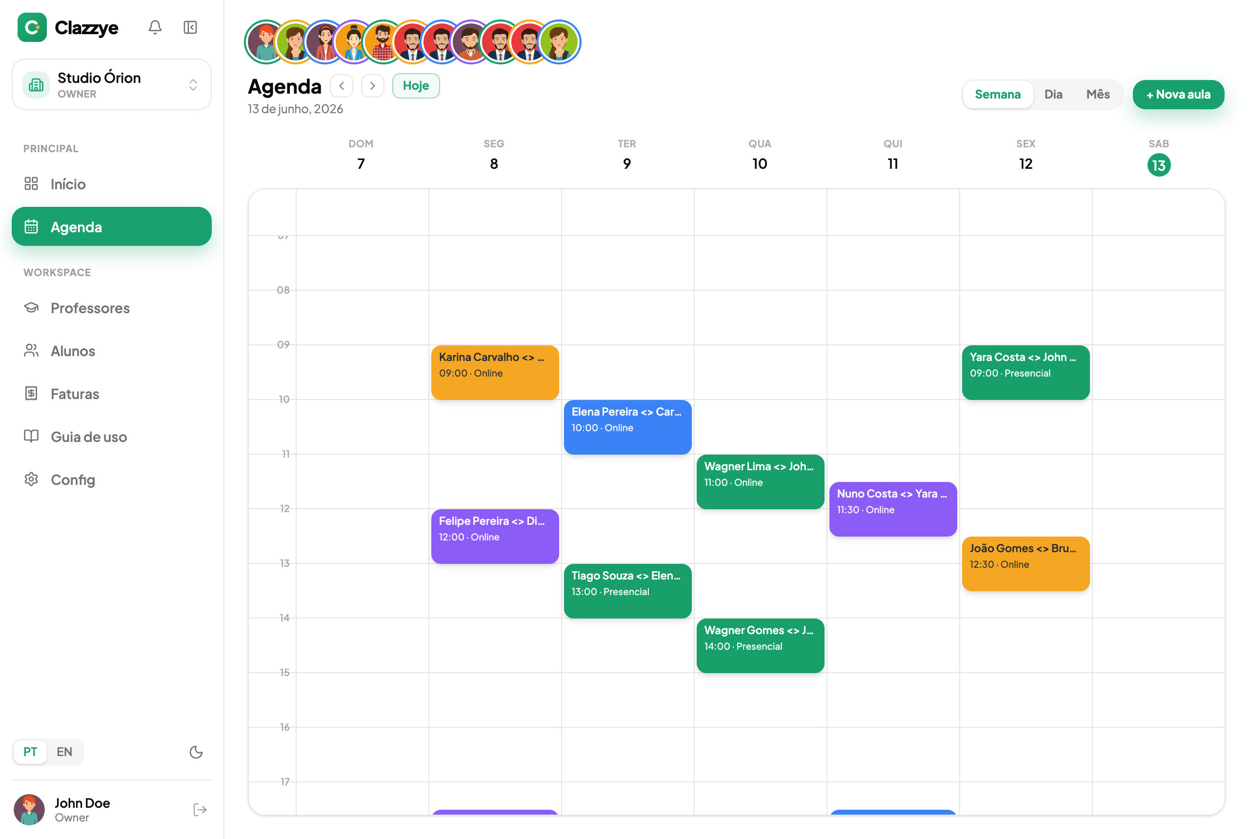 Agenda semanal do Clazzye com aulas coloridas por professor